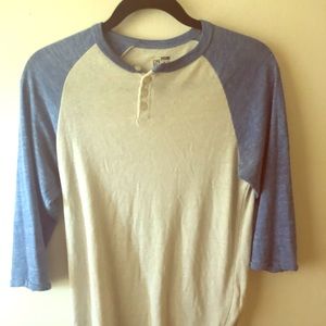 Men’s baseball shirt